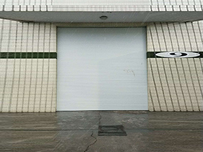 蘇州仁成包裝機(jī)械有限公司是專(zhuān)業(yè)生產(chǎn)紙箱包裝機(jī)械的公司